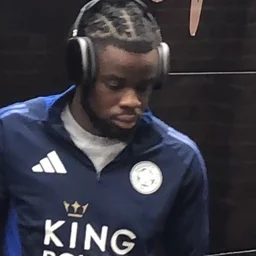 Stephy Mavididi